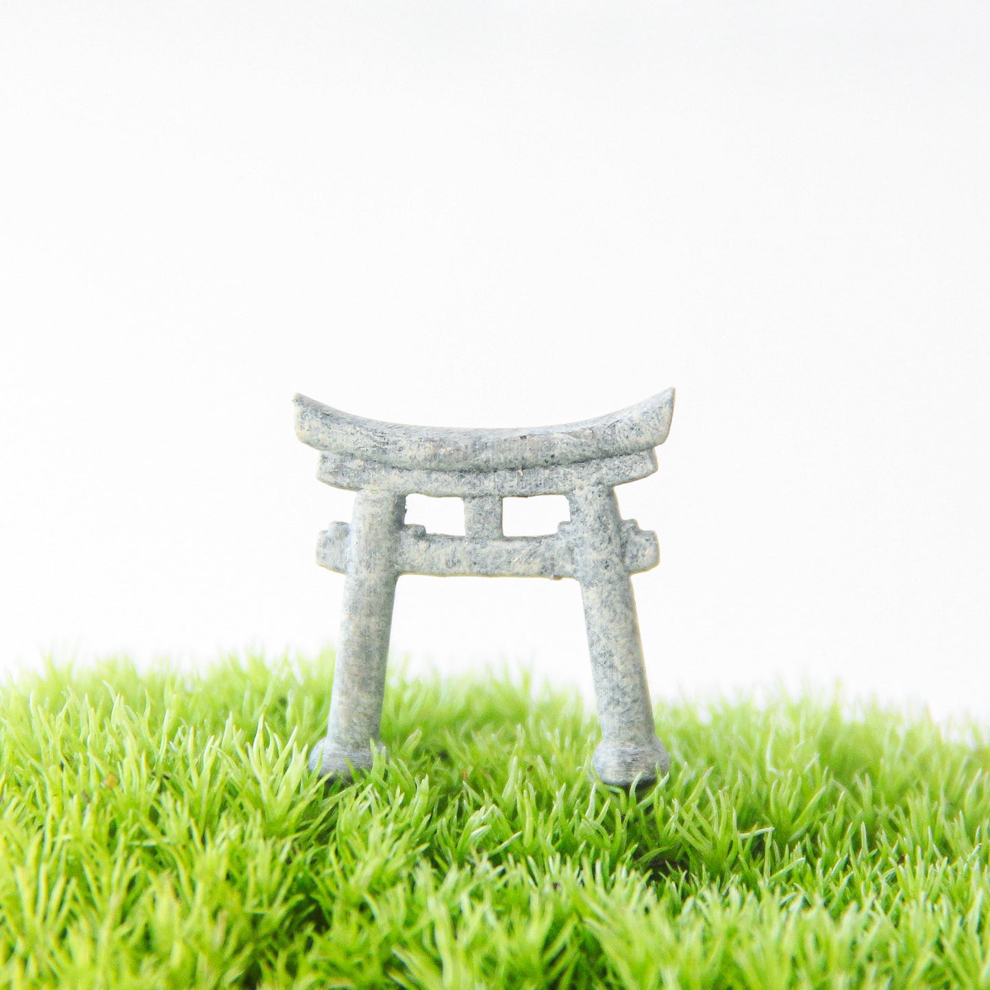 石鳥居_ミニチュアフィギュア《苔むすびオリジナルフィギュア》