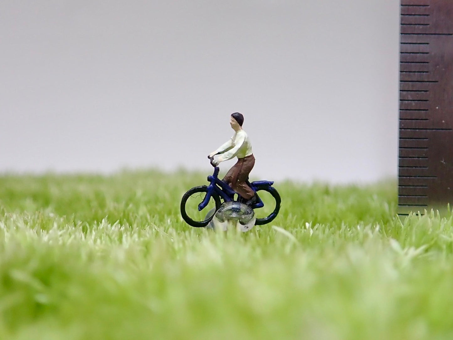 サイクリング_ミニチュアフィギュア《苔テラリウム・コケリウム用》